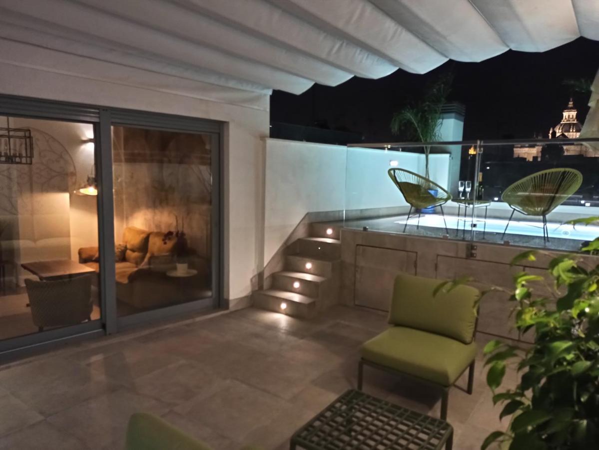 Luxury Penthouse With Private Pool Setas Monument Apartamento Sevilha Exterior foto